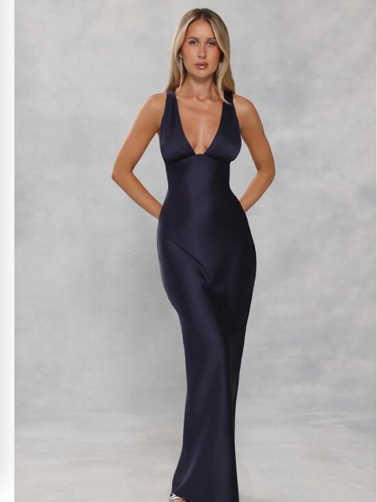 Hello Molly Dresses & Skirts - NWT Hello Molly Navy Formal Maxi Dress Low Cut Bridesmaid Size Small Prom